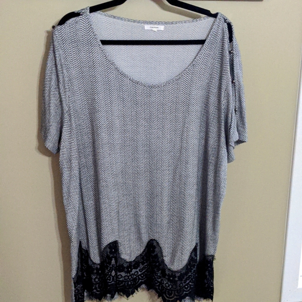 Maurice's plus size grey top with lace trim